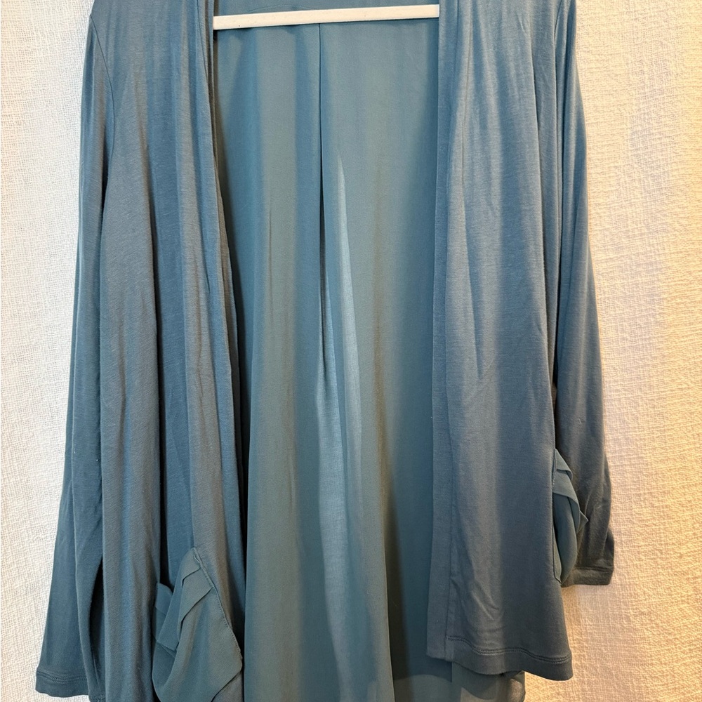 LOGO by Lori Goldstein Open Front Cardigan in Dusty Blue